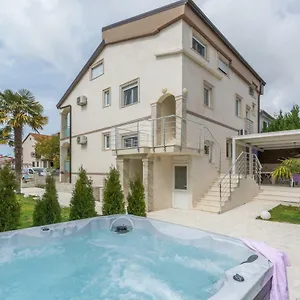  Appartement Stephany